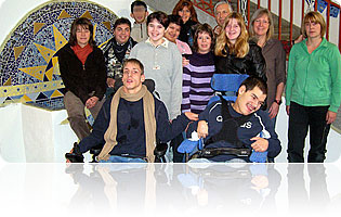 Ihrer Kreativität freien Lauf lassen konnten die Schüler der Projektgruppe bei der Gestaltung des Eingangsbereiches.